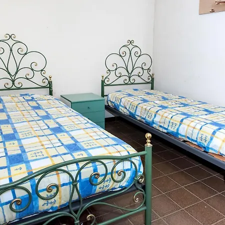 M349 - Marcelli, Trilocale Con Terrazzo A 200mt Dal Mare Marcelli