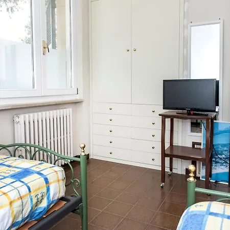 M349 - Marcelli, Trilocale Con Terrazzo A 200mt Dal Mare *